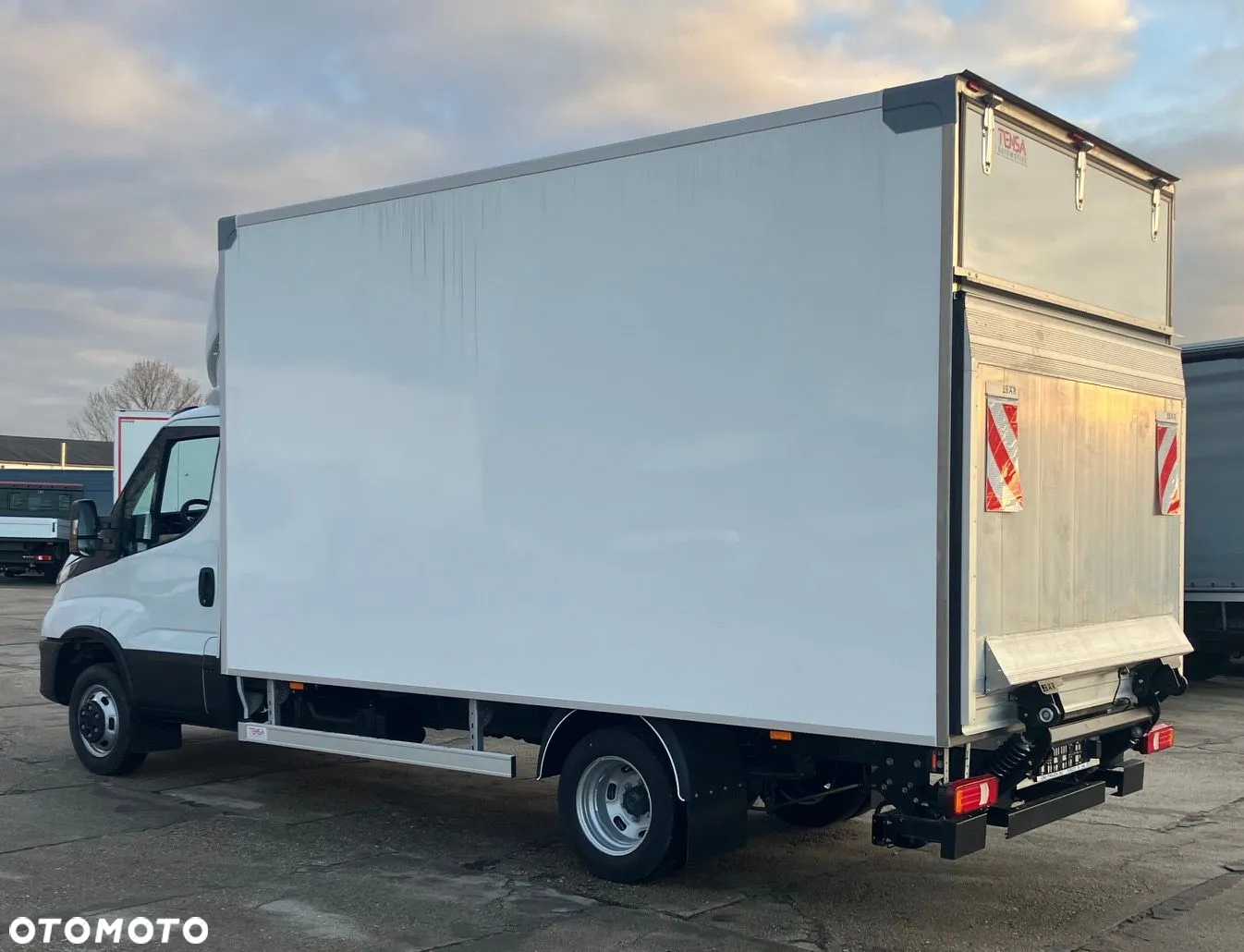 Iveco 3.0 Daily 35C18 kontener winda 750kg - 5