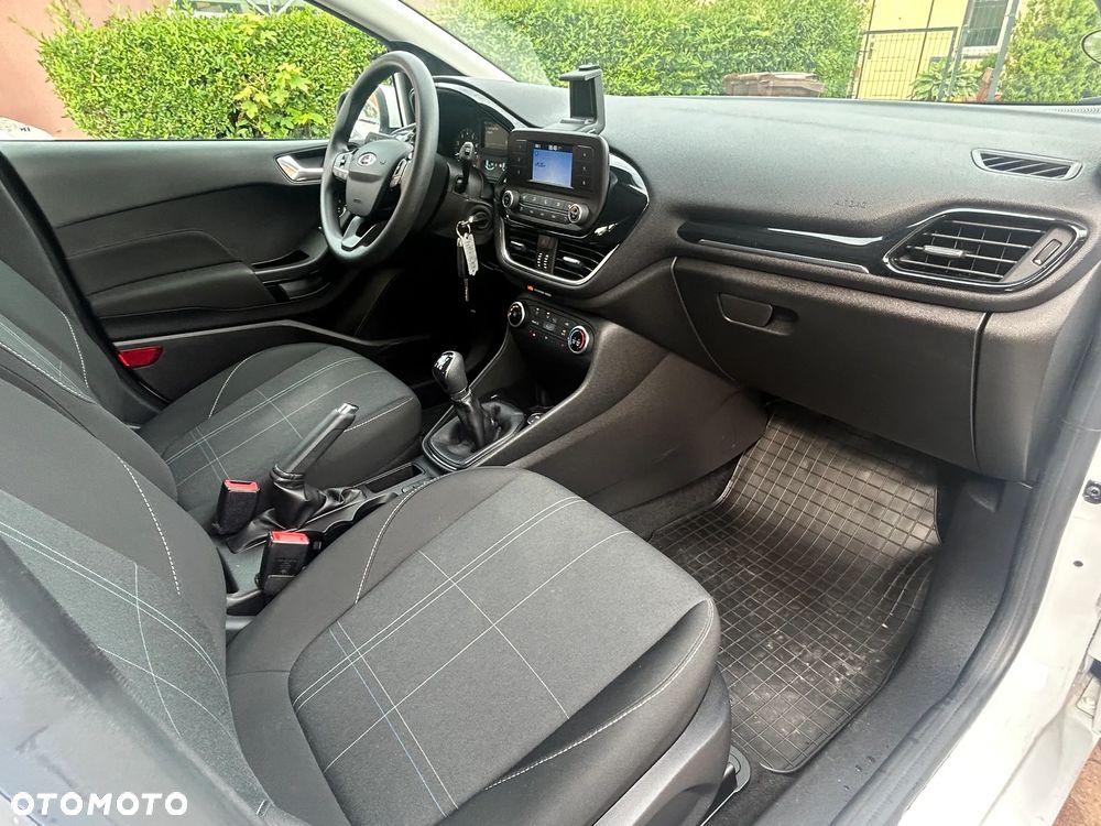 Ford Fiesta 1.1 S&S TREND - 8