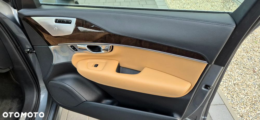 Volvo XC 90 T8 AWD Plug-In Hybrid Inscription 7os - 20