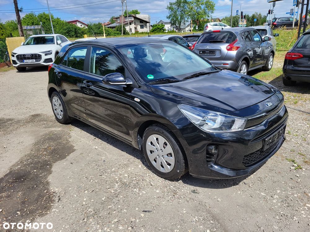 Kia Rio - 1