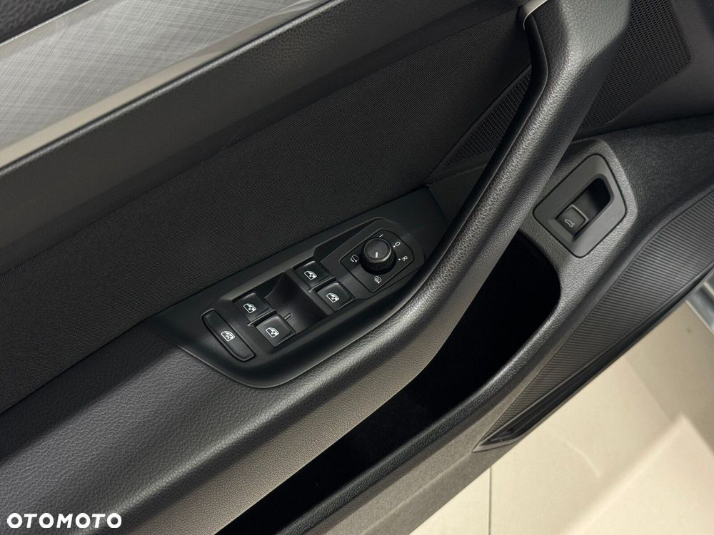 Volkswagen Passat - 21