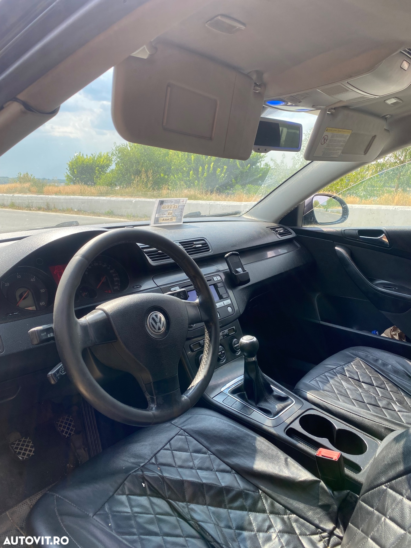 Volkswagen Passat - 5