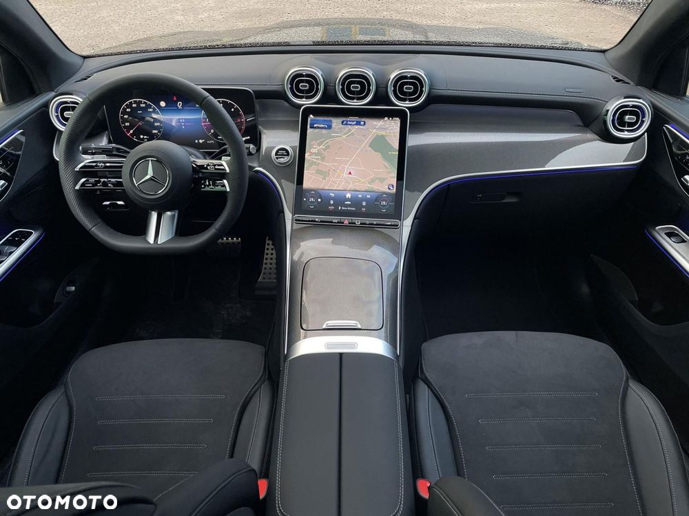 Mercedes-Benz GLC - 18