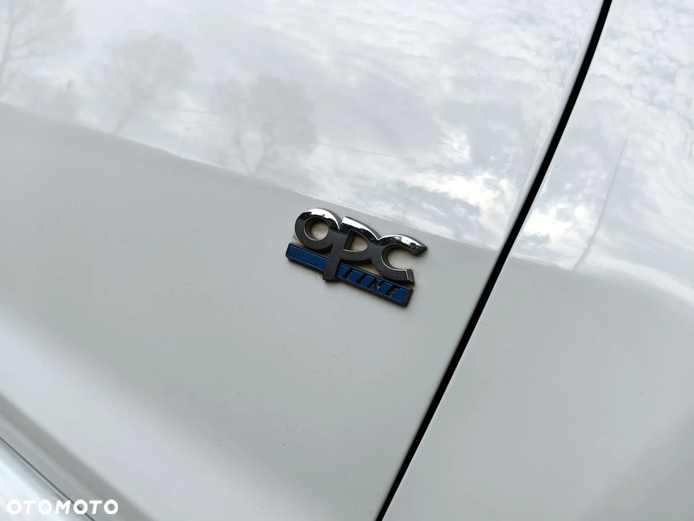 Opel Corsa 1.6T GSI - 33