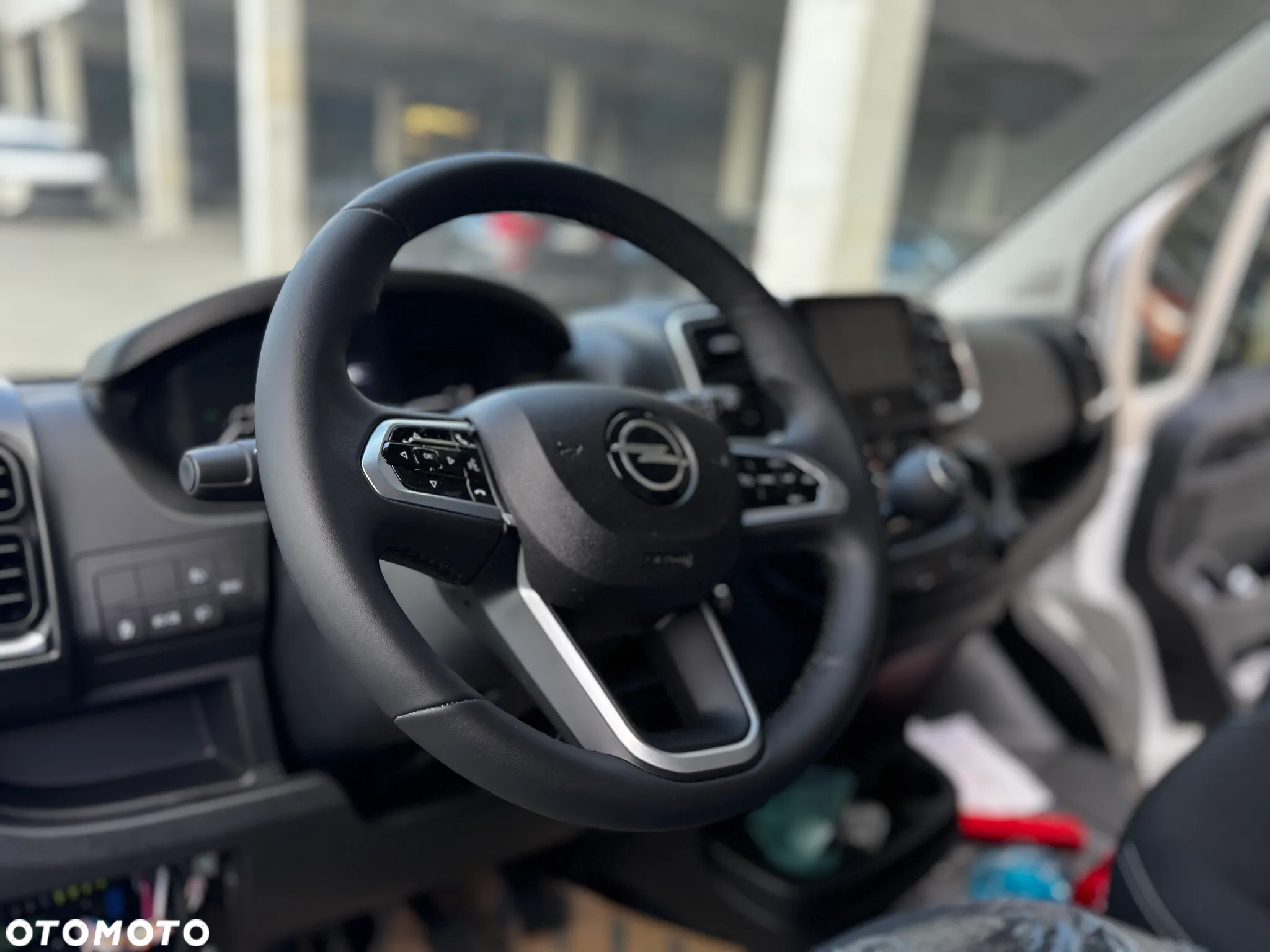 Opel Movano - 12