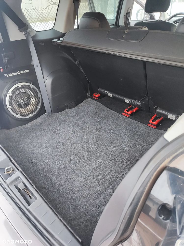 Mitsubishi Outlander 2.0 DID Instyle - 4