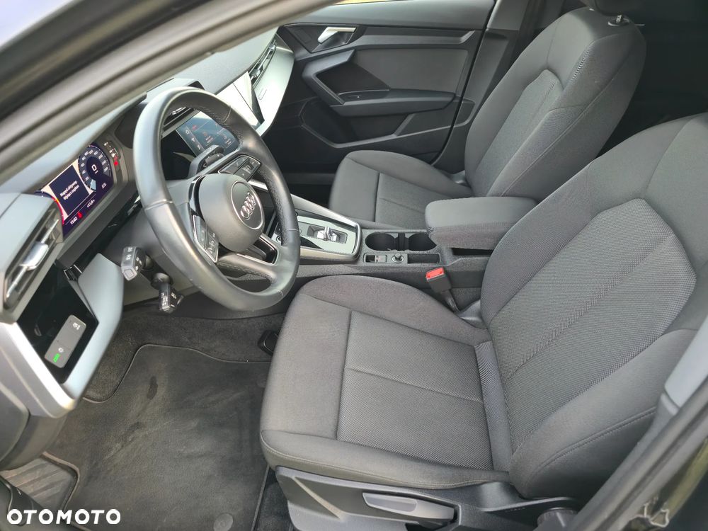 Audi A3 Sportback - 18