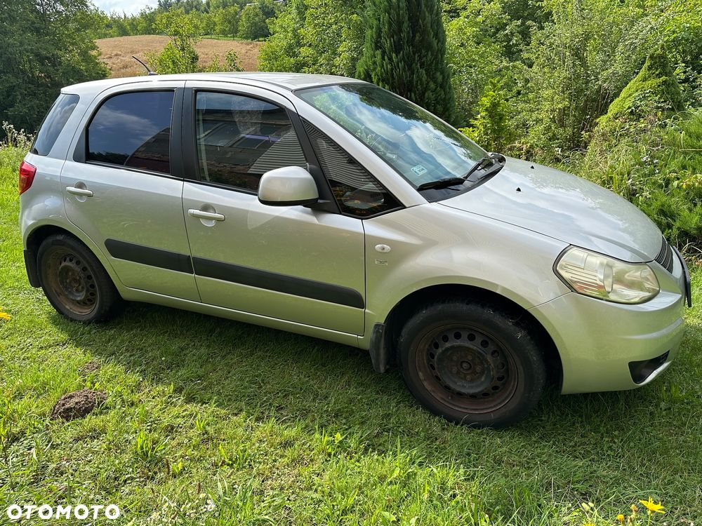 Suzuki SX4 - 11