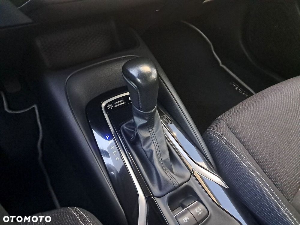 Toyota Corolla 1.8 Hybrid Comfort - 21