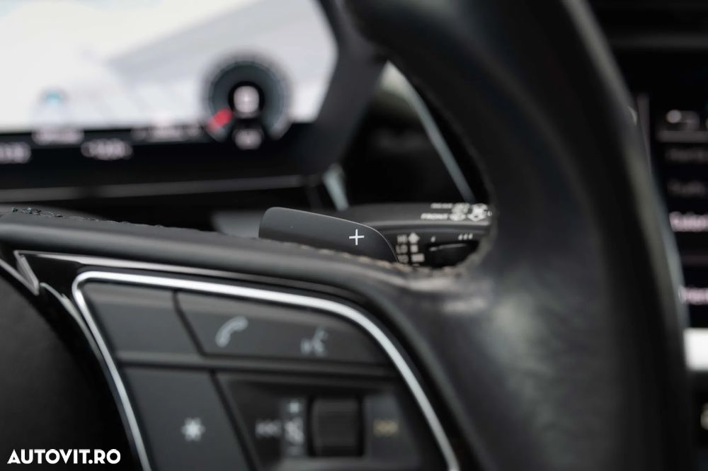 Audi A3 35 TDI ack S tronic S line - 28