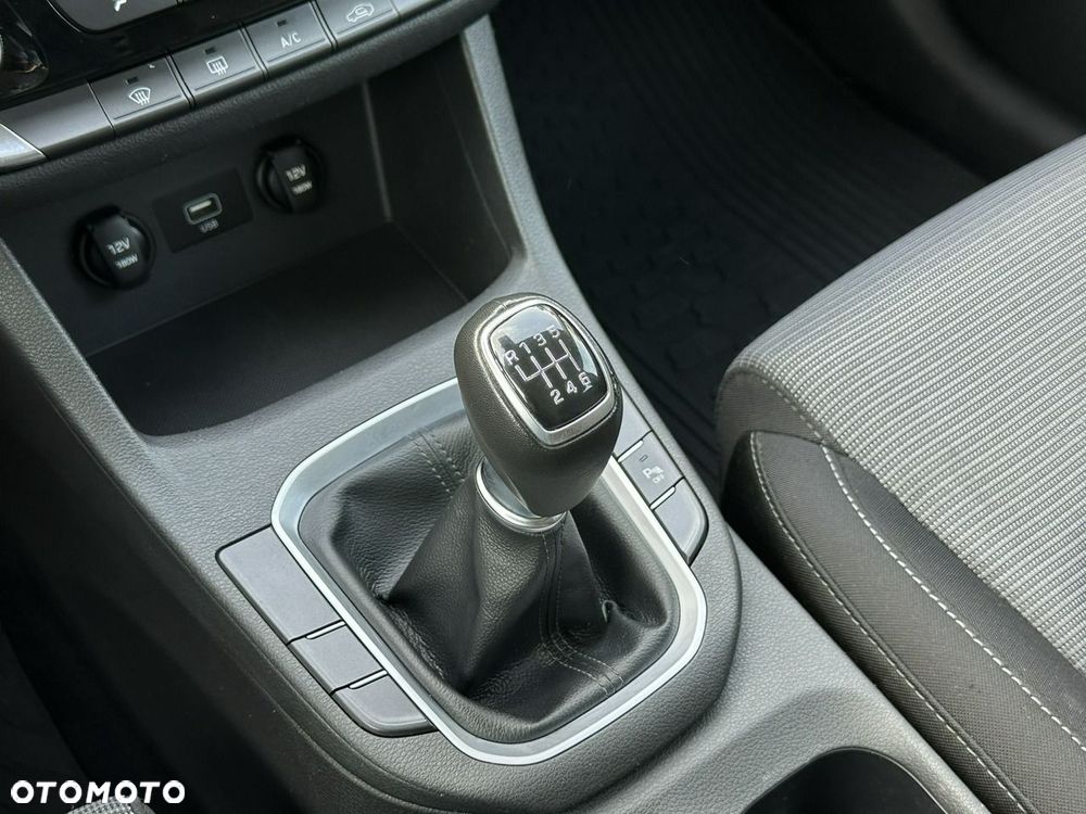 Hyundai i30 - 23