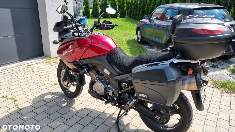 Suzuki V-STROM - 11