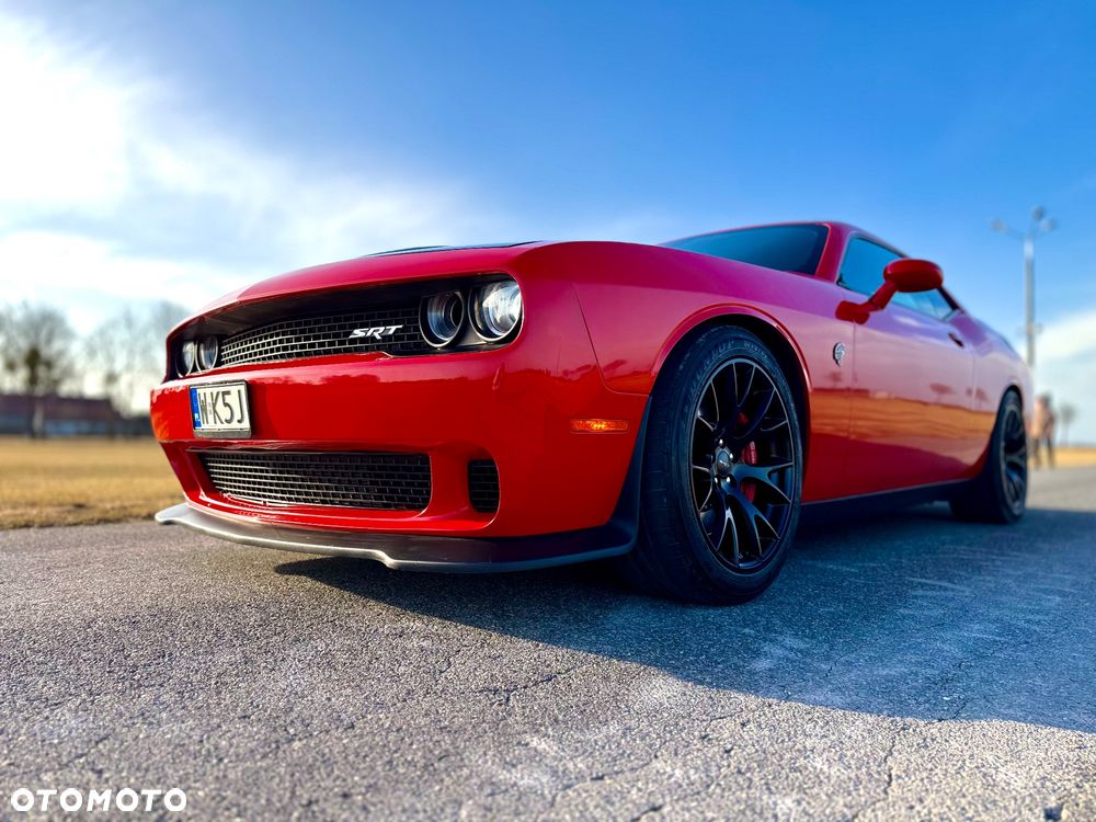 Dodge Challenger - 37