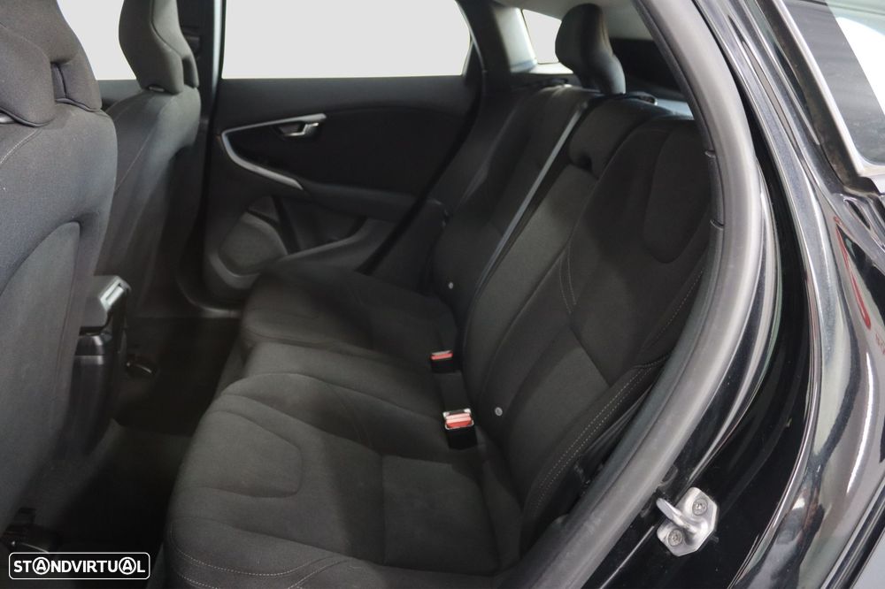 Volvo V40 D2 You - 13