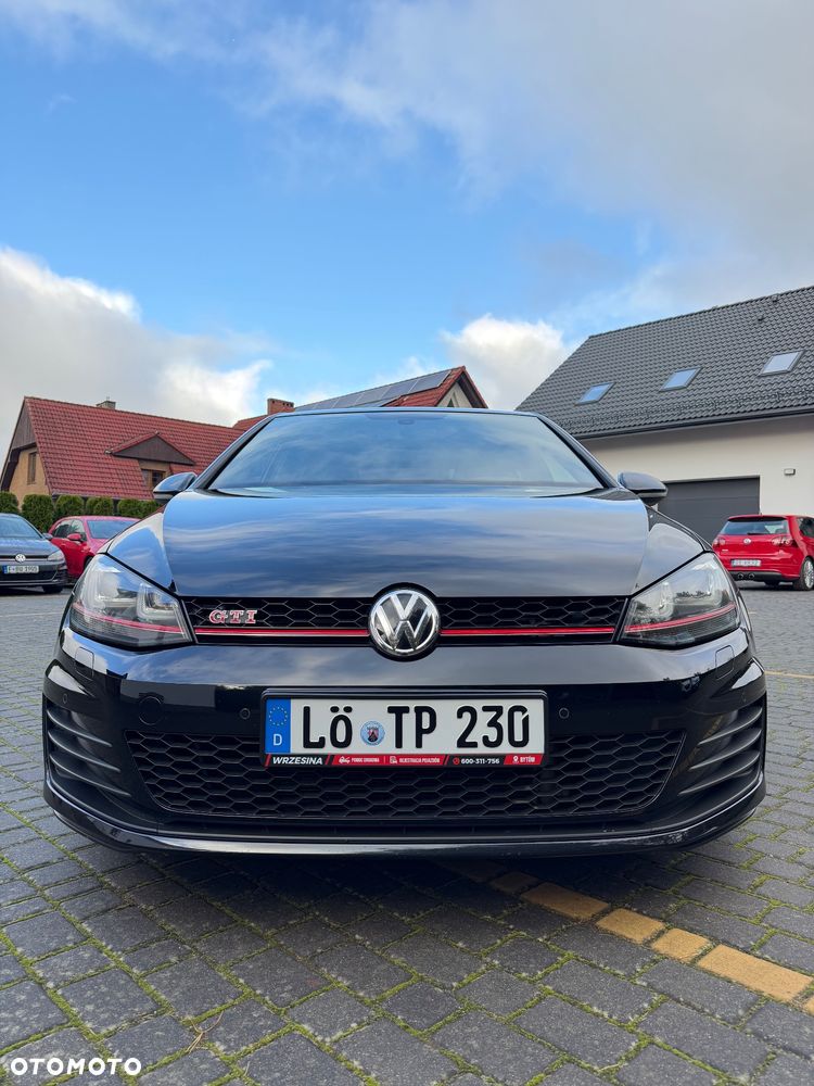 Volkswagen Golf 2.0 TSI BMT GTI Performance DSG - 4