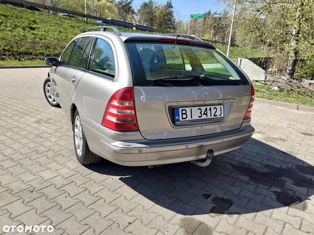 Mercedes-Benz Klasa C 220 CDI Elegance - 6