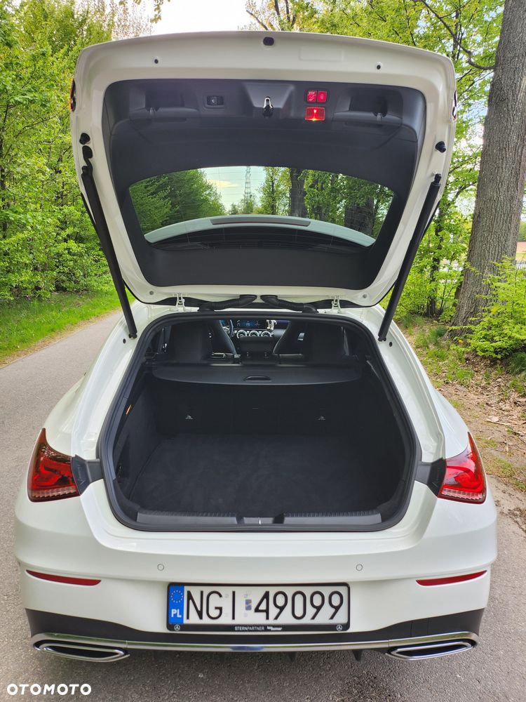 Mercedes-Benz CLA - 8