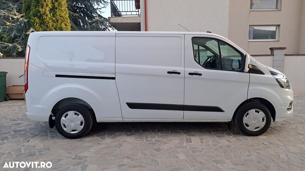 Ford Transit Custom - 9