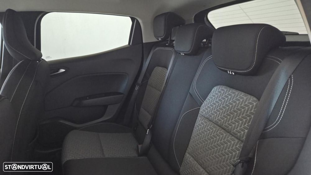 Renault Clio 1.5 Blue dCi Evolution - 10