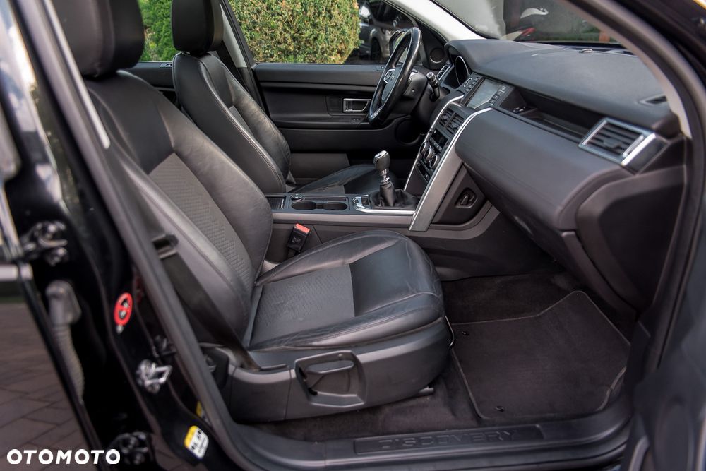 Land Rover Discovery Sport TD4 HSE Luxury - 20