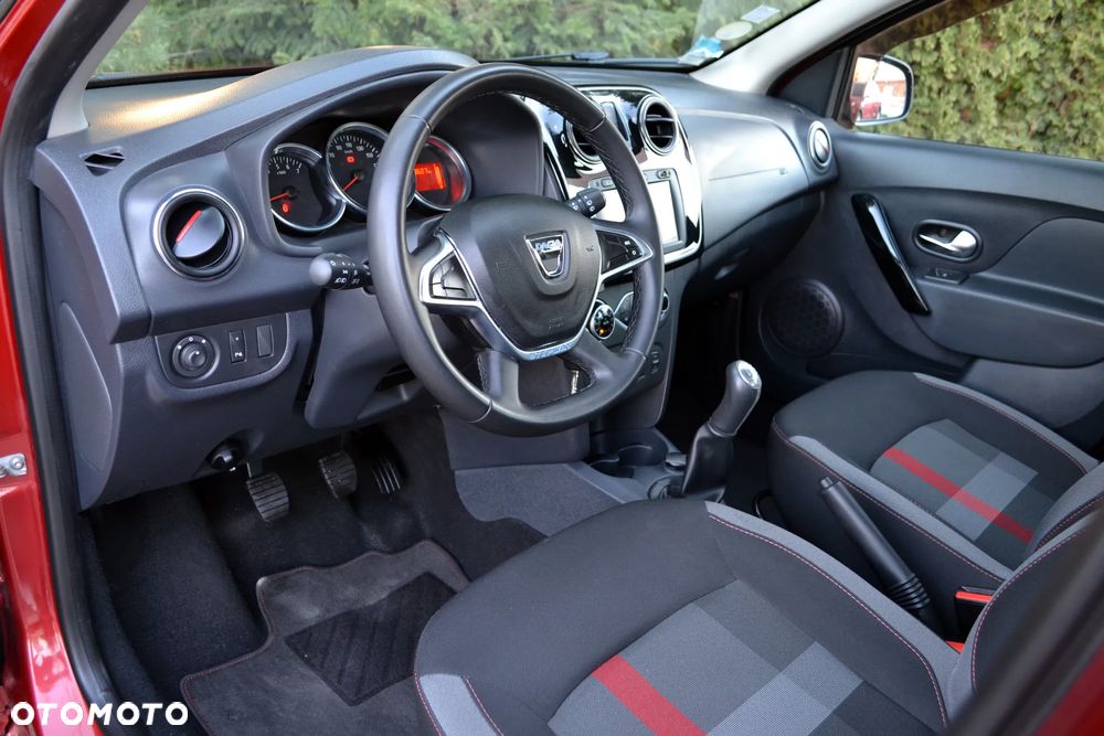 Dacia Sandero Stepway Blue dCi 95 Prestige - 16