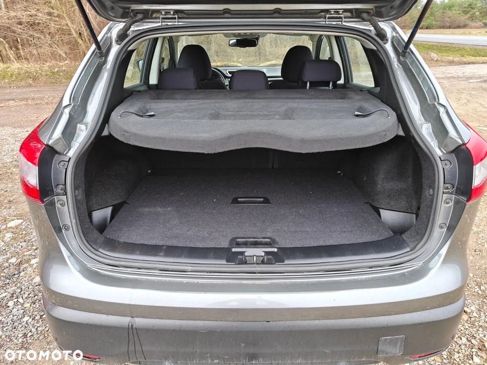 Nissan Qashqai 1.2 DIG-T Xtronic TEKNA - 21