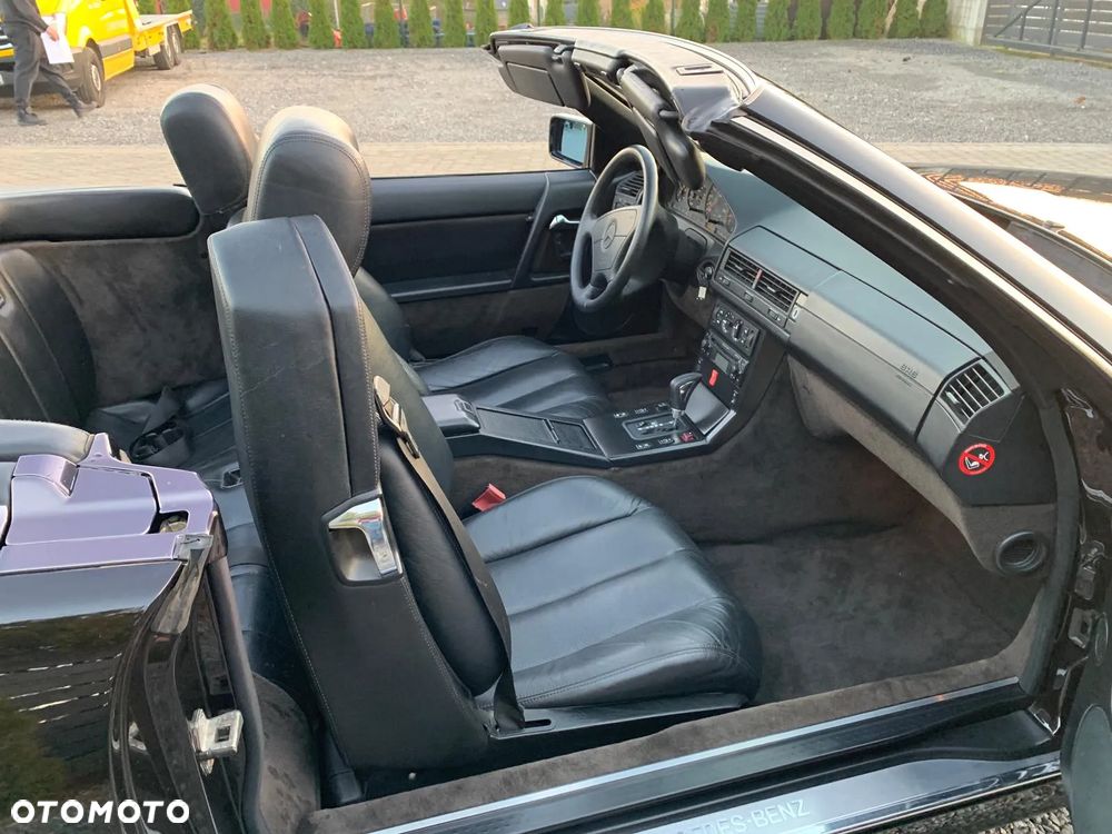 Mercedes-Benz SL - 8