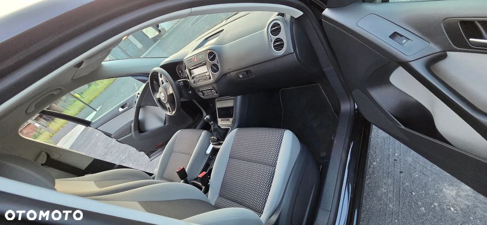 Volkswagen Tiguan 1.4 TSI BlueMotion Technology Trend & Fun - 22