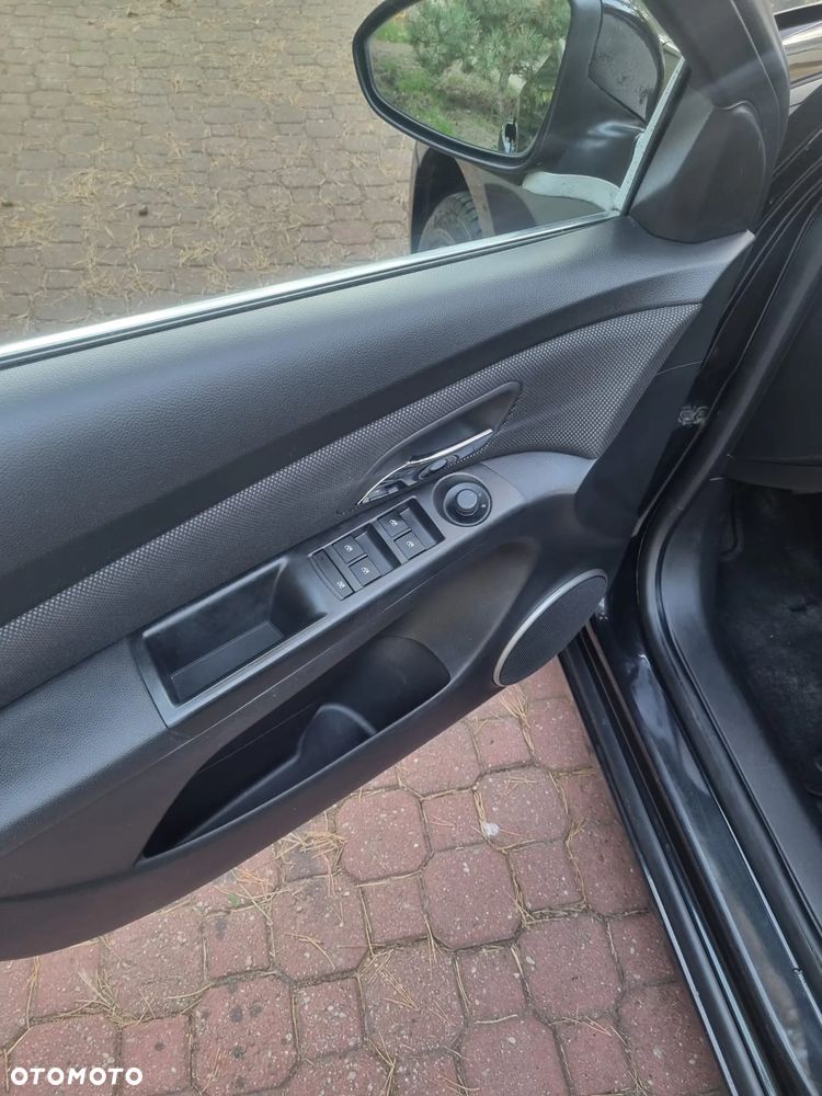 Chevrolet Cruze 1.8 LTZ - 6