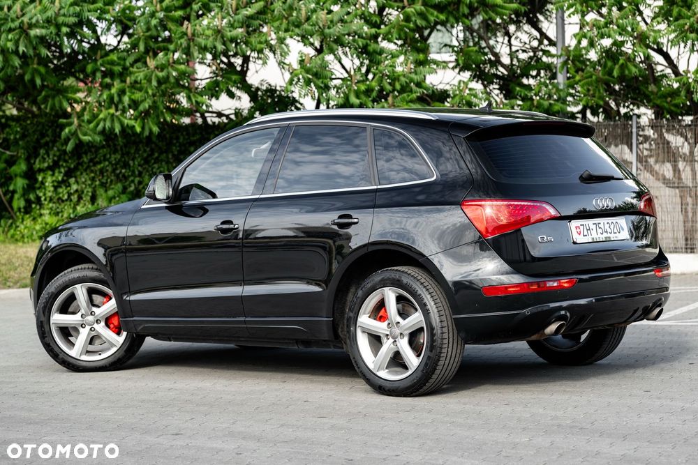 Audi Q5 3.2 FSI Quattro S tronic - 13