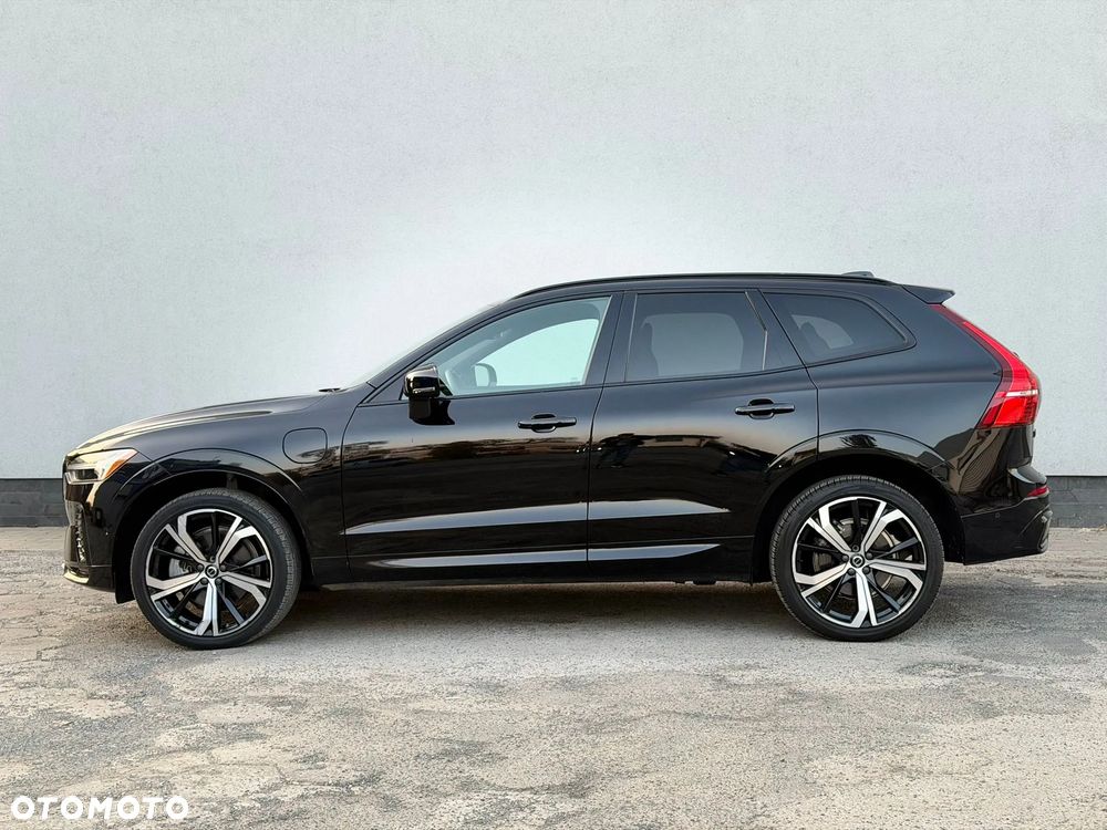 Volvo XC 60 T8 Plug-In Hybrid AWD R-Design - 3