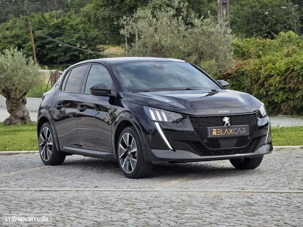 Peugeot e-208 GT - 6