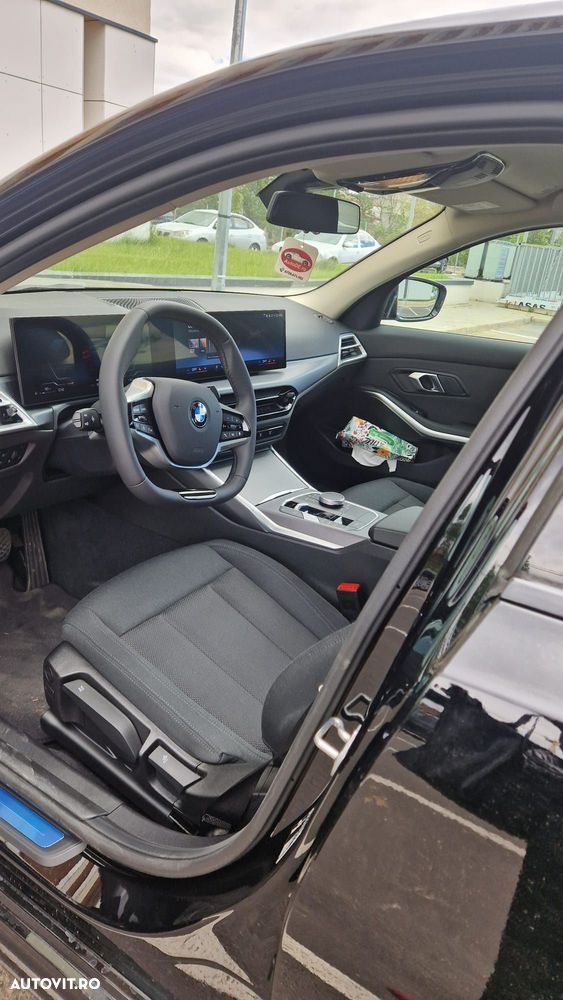 BMW Seria 3 318d AT MHEV - 3