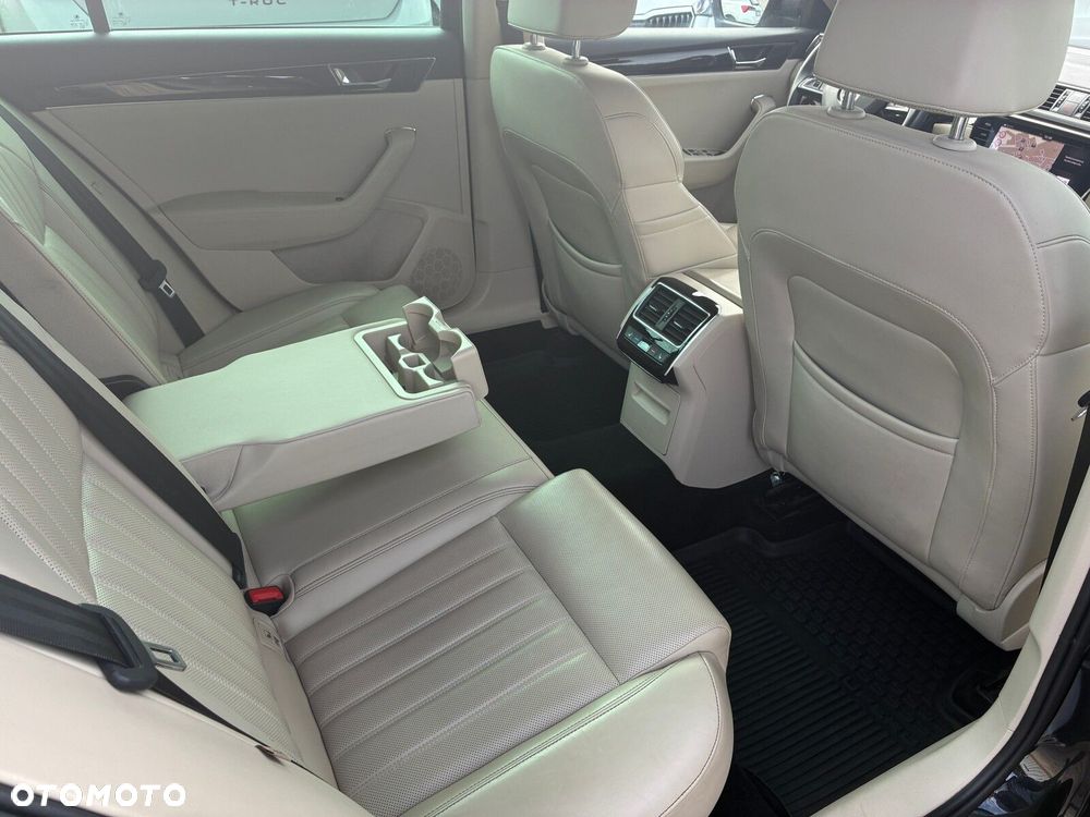 Skoda Superb 2.0 TSI 4x4 L&K DSG - 34