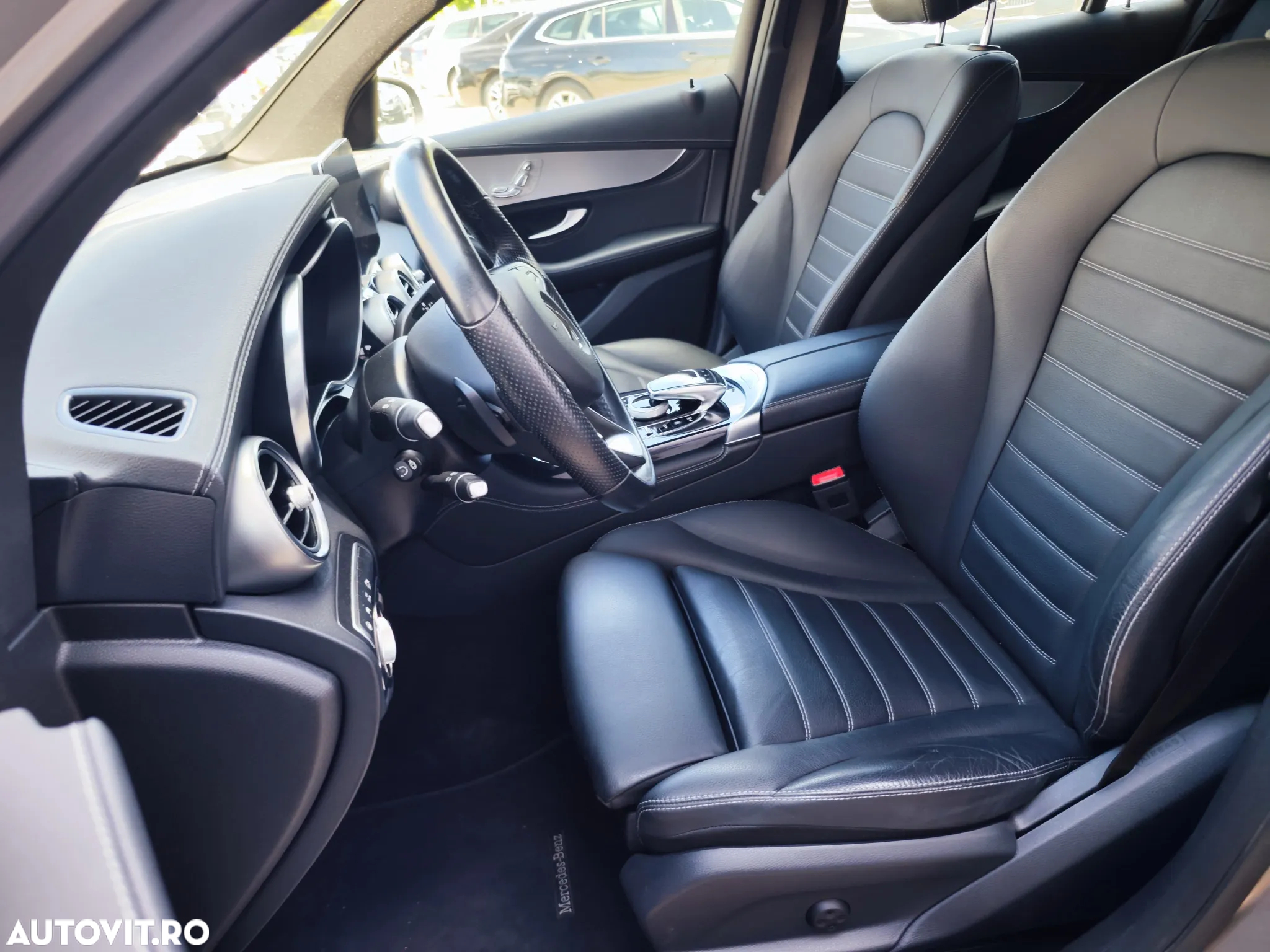 Mercedes-Benz GLC Coupe 250 4Matic 9G-TRONIC - 11