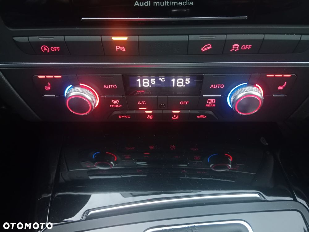 Audi A6 Allroad - 32