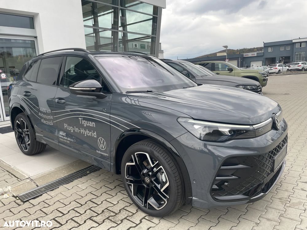 Volkswagen Tiguan - 3