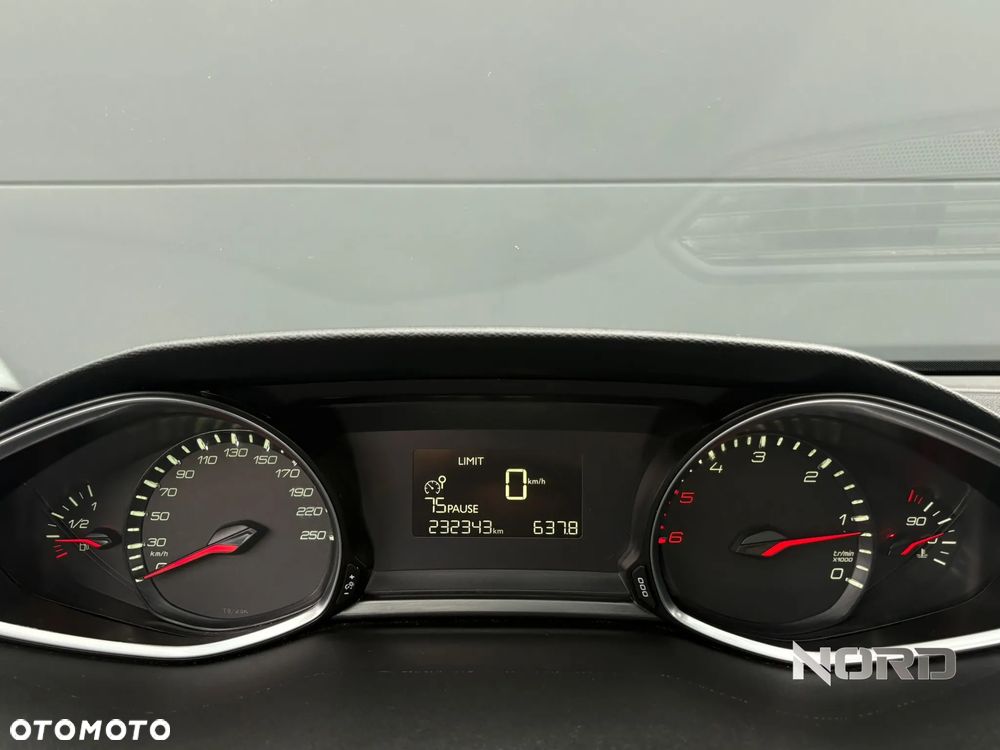 Peugeot 308 BlueHDi 100 Stop & Start Access - 21