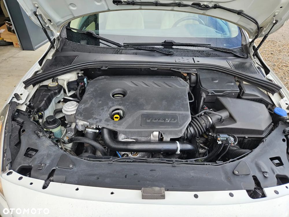 Volvo V60 D2 Kinetic - 14
