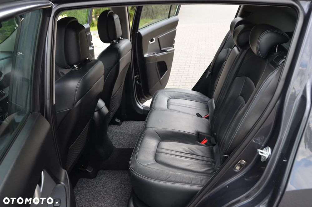 Kia Sportage 2,0 CRDI AWD Vision - 30
