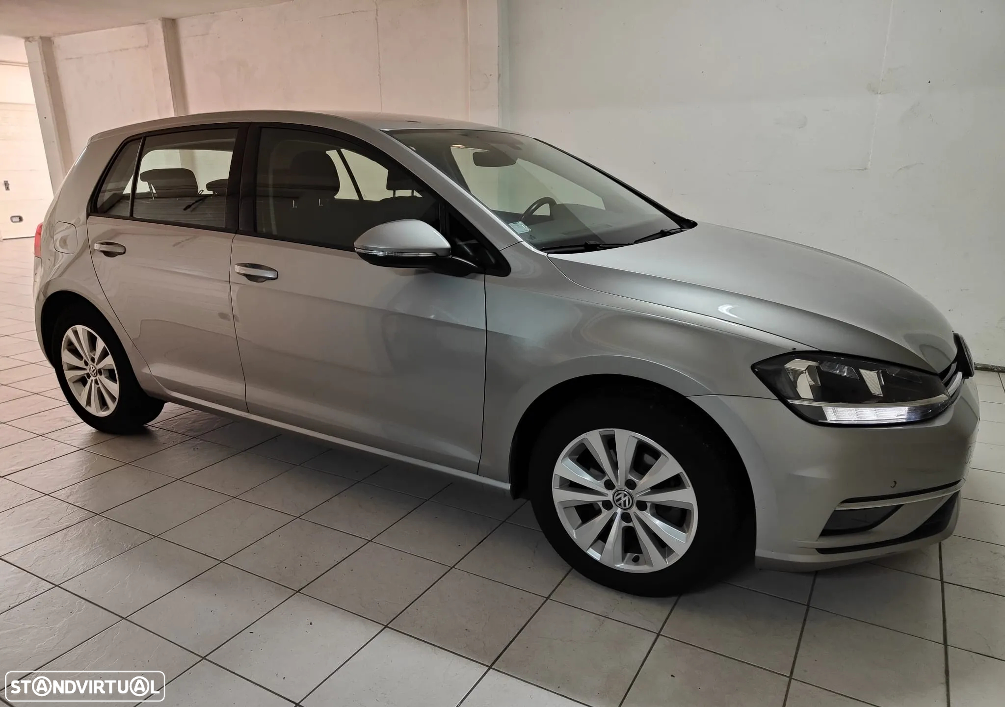 VW Golf 1.0 TSI Confortline - 5