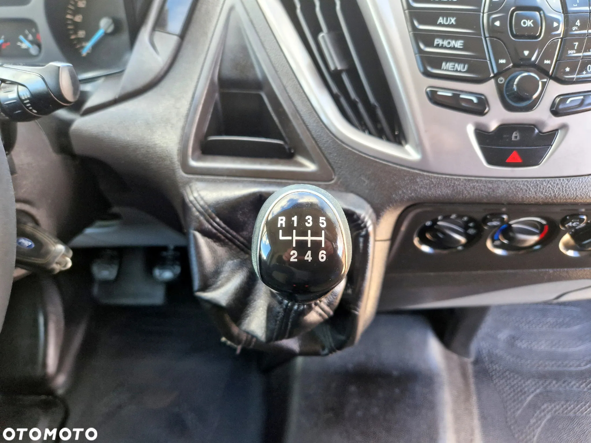 Ford TRANSIT CUSTOM 2,2 TDCI 125 KONNY KLIMA L1H1 GWARANCJA - 21