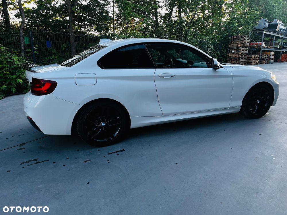 BMW Seria 2 230i M Sport - 11