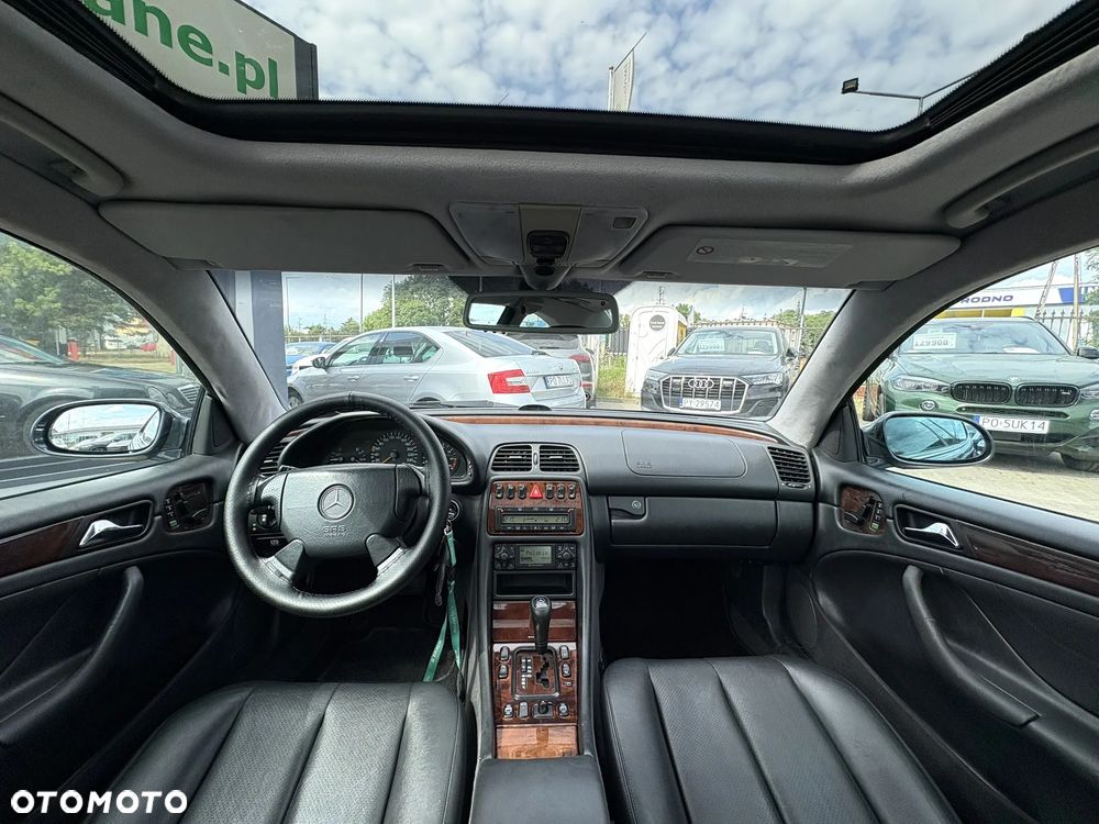 Mercedes-Benz CLK 430 - 19