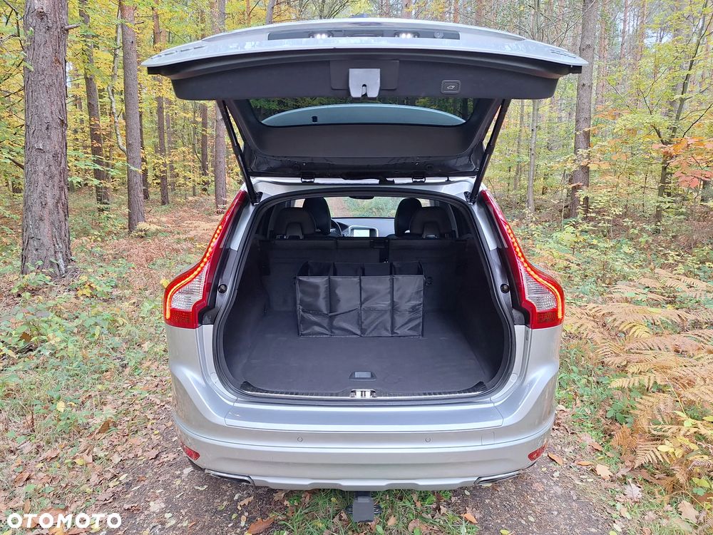 Volvo XC 60 T5 AWD Drive-E Summum - 7