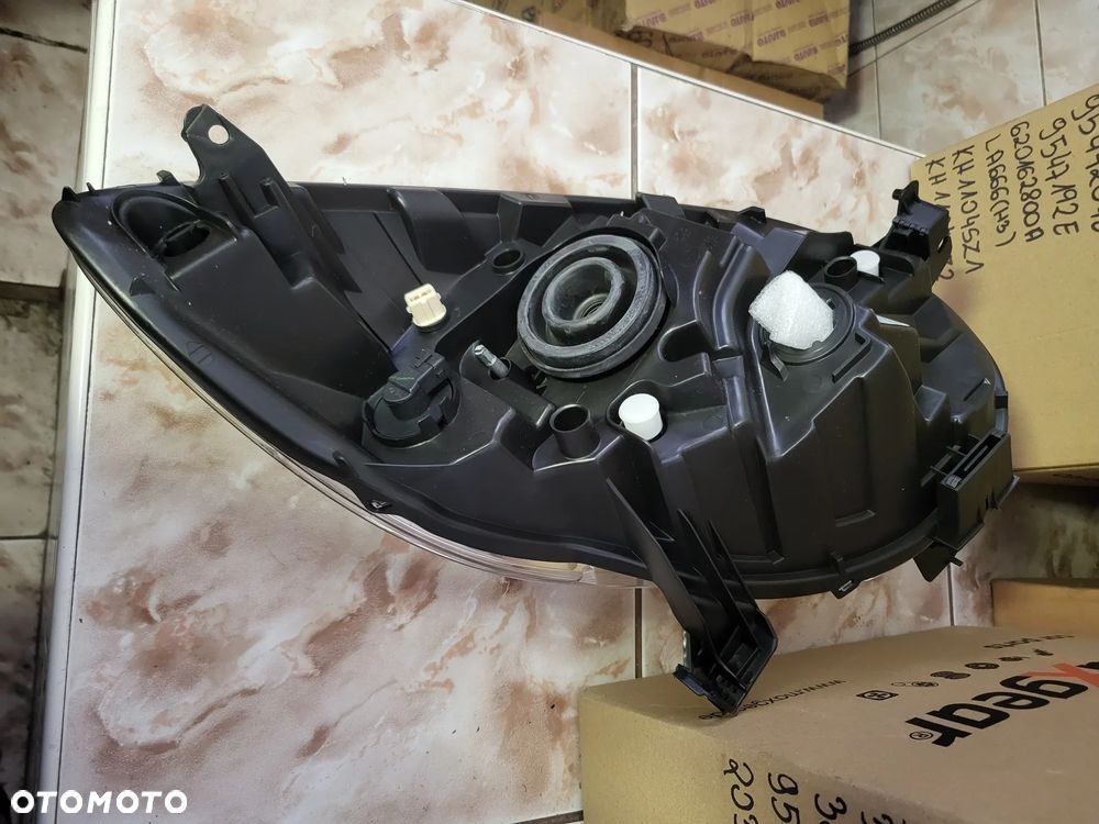Reflektor przedni  Lewy (H4, elektryczny, bez silnika CITROEN C1 06.05-05.12 - 3