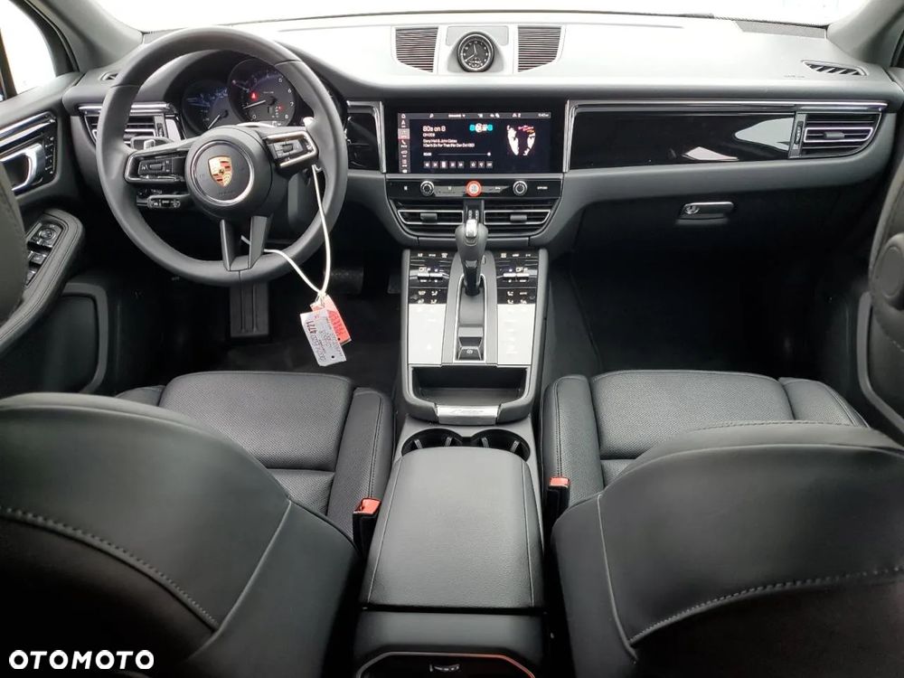 Porsche Macan - 8