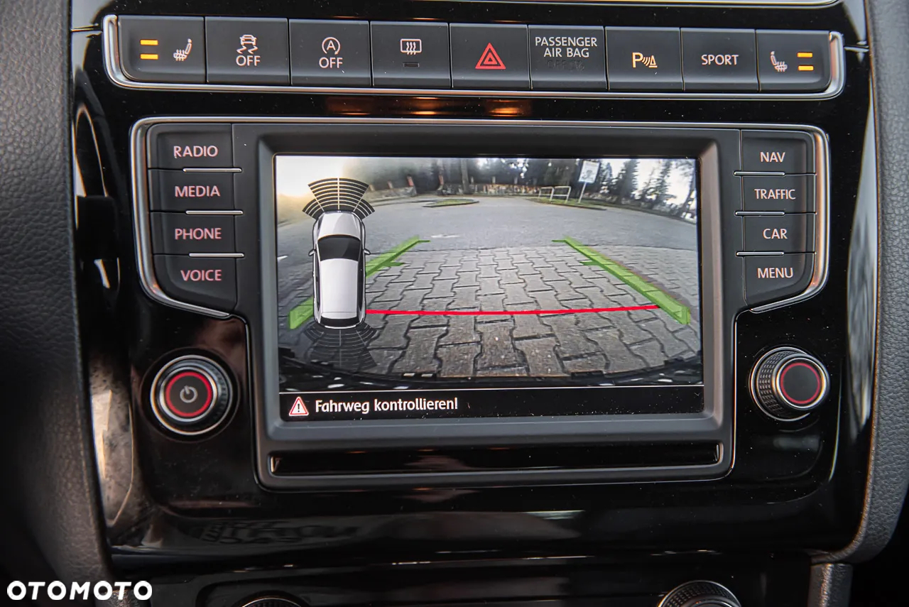 Volkswagen Polo 1.8 TSI BMT GTI DSG - 24