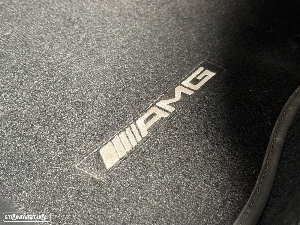 Mercedes-Benz GLC 300 - 32