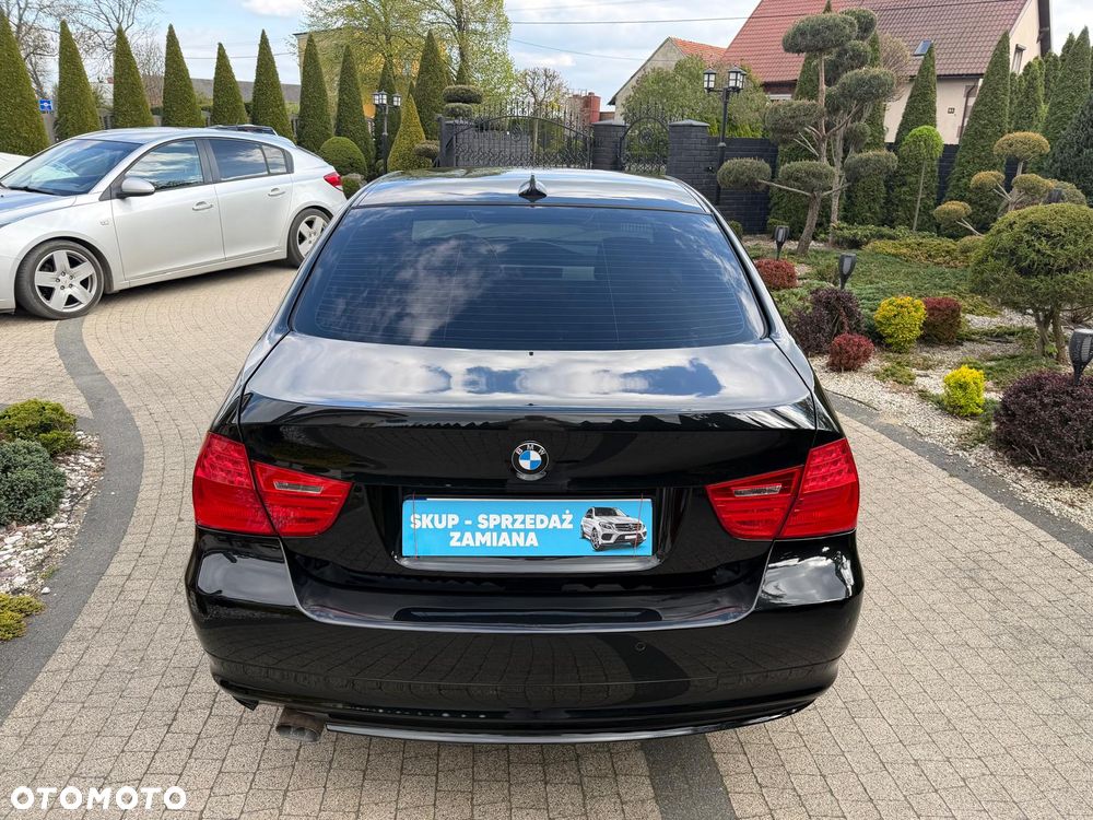 BMW Seria 3 318d DPF Edition Exclusive - 20